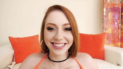 Le Wood - Arietta: Pussy Squirt, Gaping Anal!