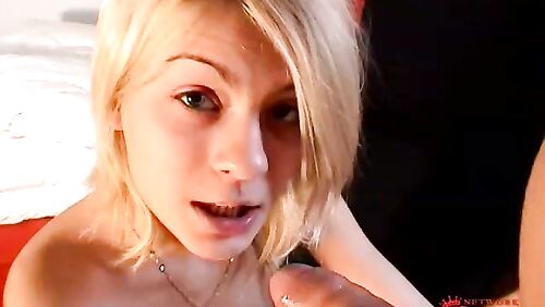 Sweet newcomer enjoys getting fucked