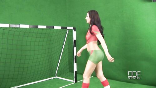 World cup goes naked!