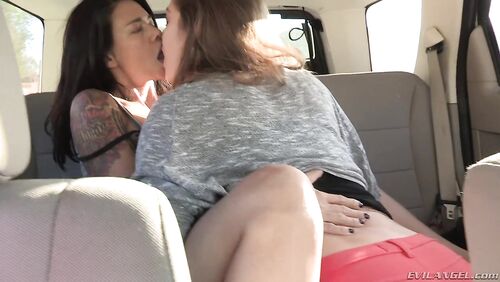 Dana Vespoli - Lesbian Public Sex Fetish #02, Scene #02